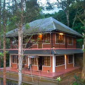 Bed & Breakfast Clouds Land, Munnar